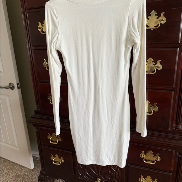 NWT SUNDAY’S RANGER DRESS WHITE DRESS SIZE SMALL. - Picture 3 of 5